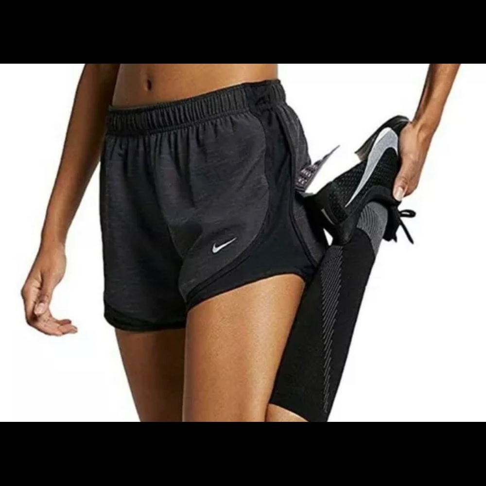 Nike DRI-FIT TEMPO Women's Running Shorts (Heather Black/Wolf Grey) Size Small